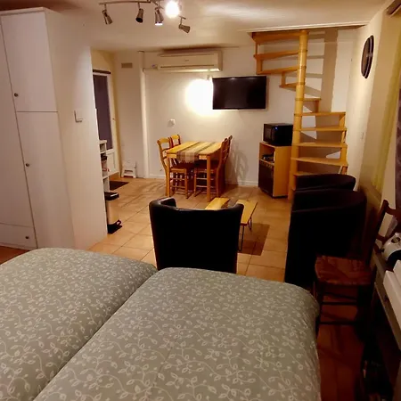 La Bakenia Holiday home